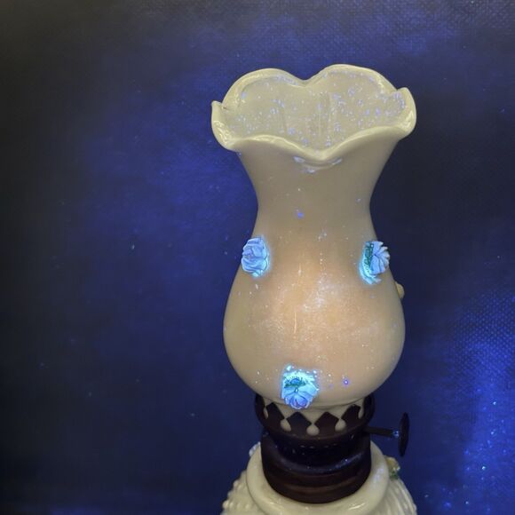 Vintage Miniature Opaline Hobnail Milk Glass Oil Lamp With UV Yellow Roses - Picture 10 of 10